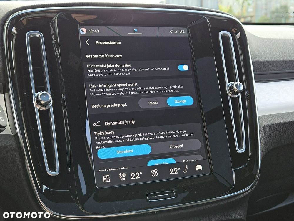 Volvo XC 40 B3 B DKG Ultra Black Edition - 19