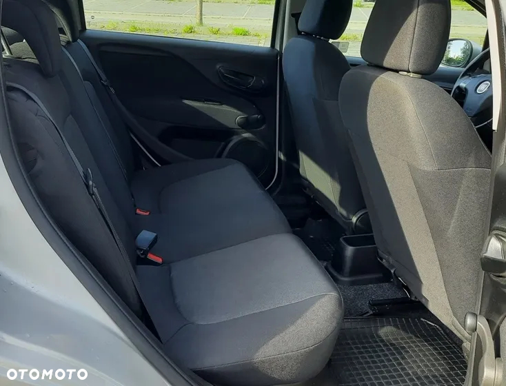 Fiat Grande Punto - 9
