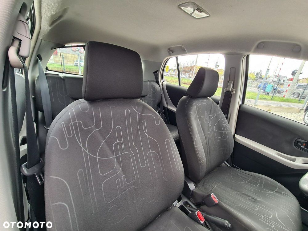 Toyota Yaris 1.0 Luna A/C - 23