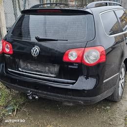 Volkswagen Passat 1.6 TDI DPF BlueMotion - 13