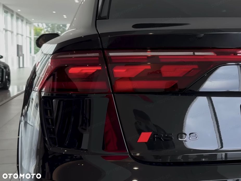 Audi RS Q8 - 18