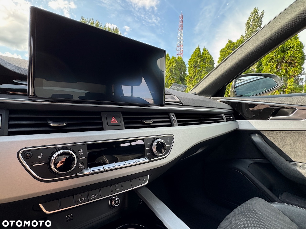 Audi A4 35 TFSI S tronic - 14