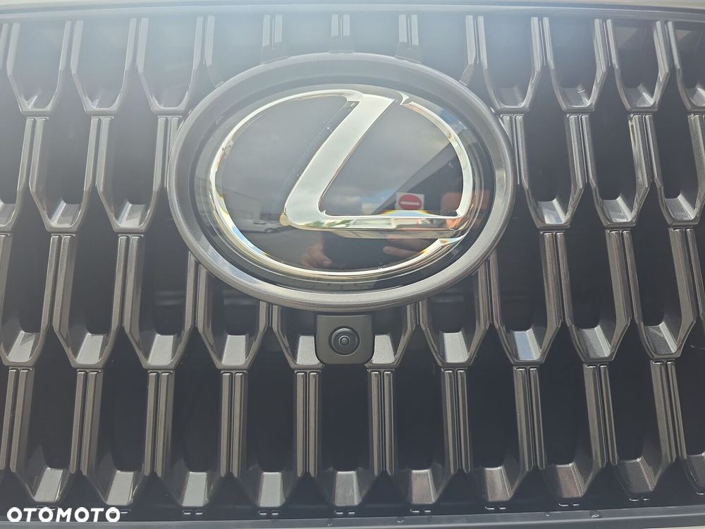 Lexus NX - 24