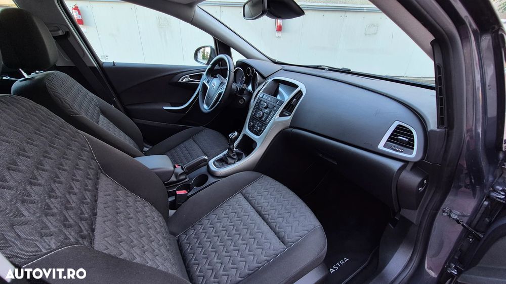 Opel Astra 1.7 CDTI DPF Style - 11