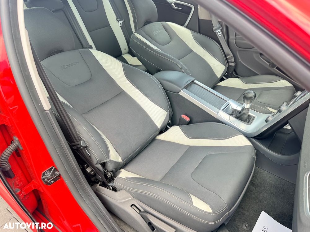 Volvo S60 - 22