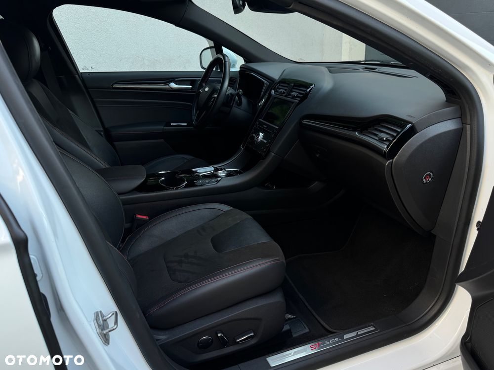 Ford Mondeo 2.0 EcoBlue Allrad ST-Line - 21