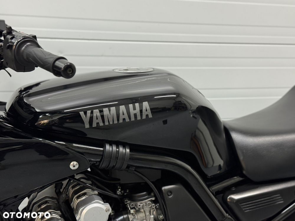 Yamaha FZ6 - 20