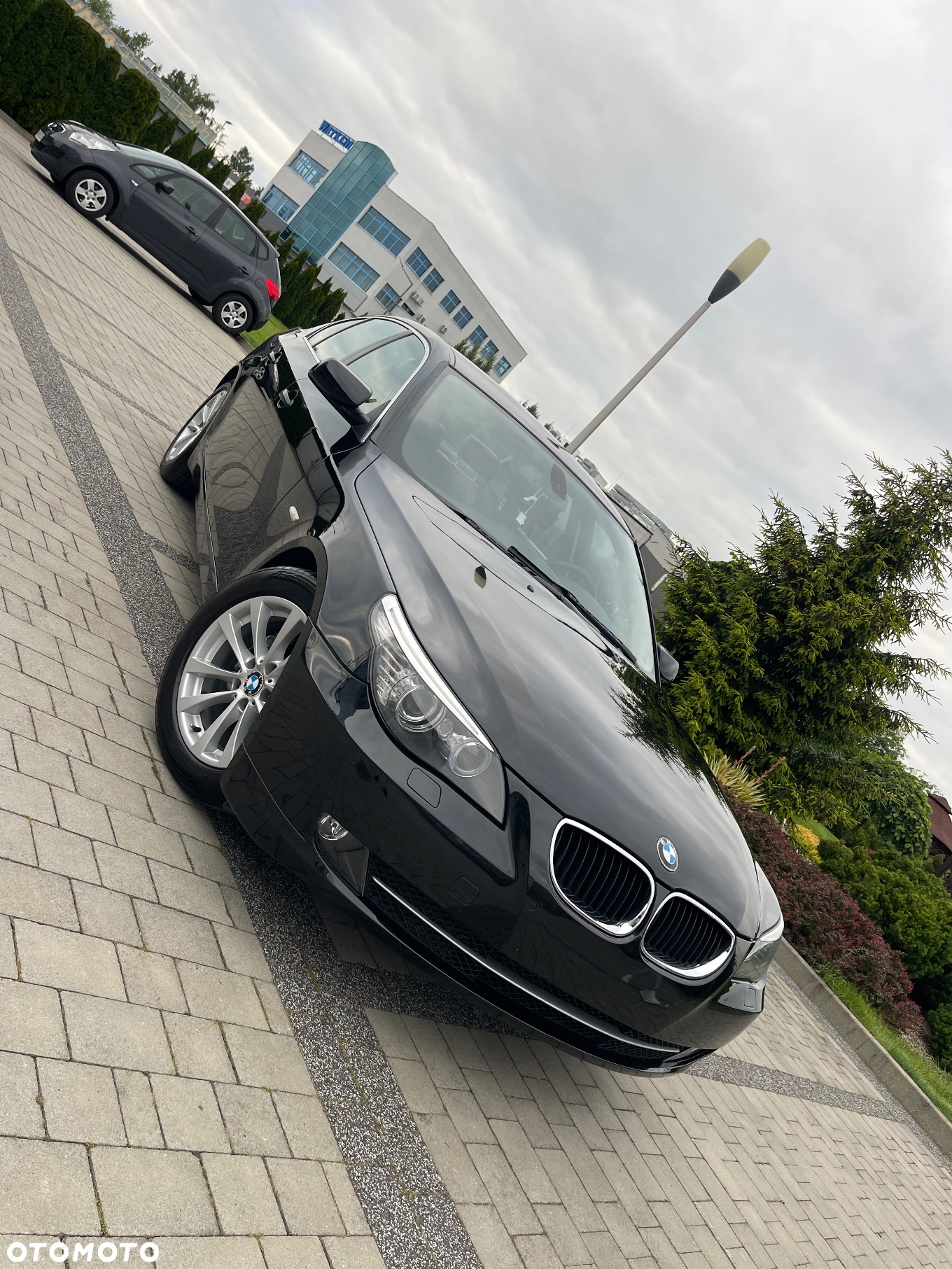 BMW Seria 5 520d Edition Exclusive - 27