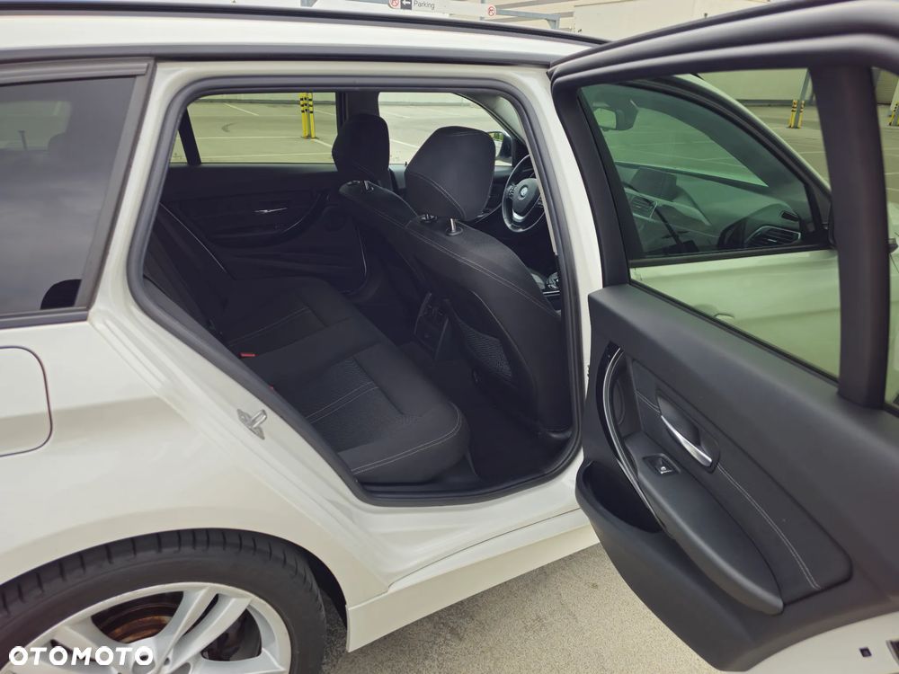BMW Seria 3 318d Advantage - 19