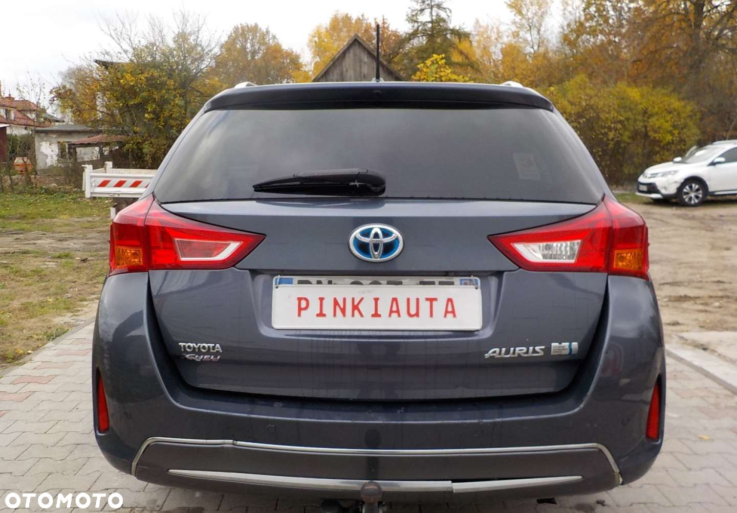 Toyota Auris - 11