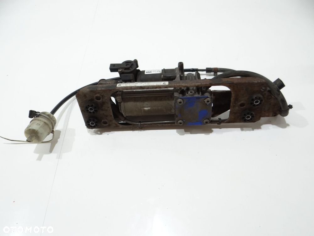 KOMPRESOR ZAWIESZENIA NIVO BMW E61 6777827 (4273529) - 3