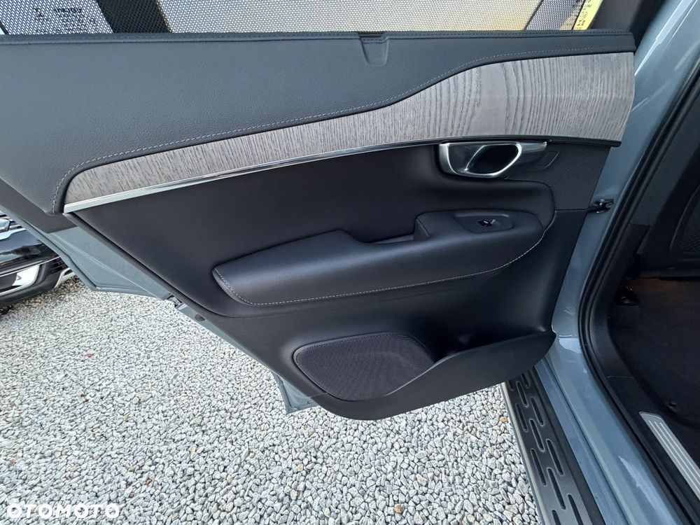 Volvo XC 90 T8 AWD Recharge Ultimate Dark - 31