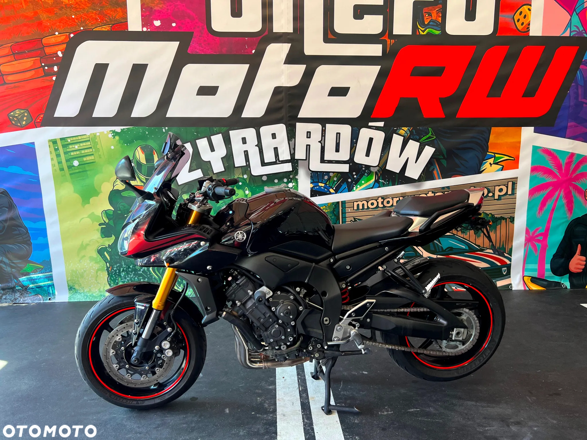 Yamaha FZ - 12
