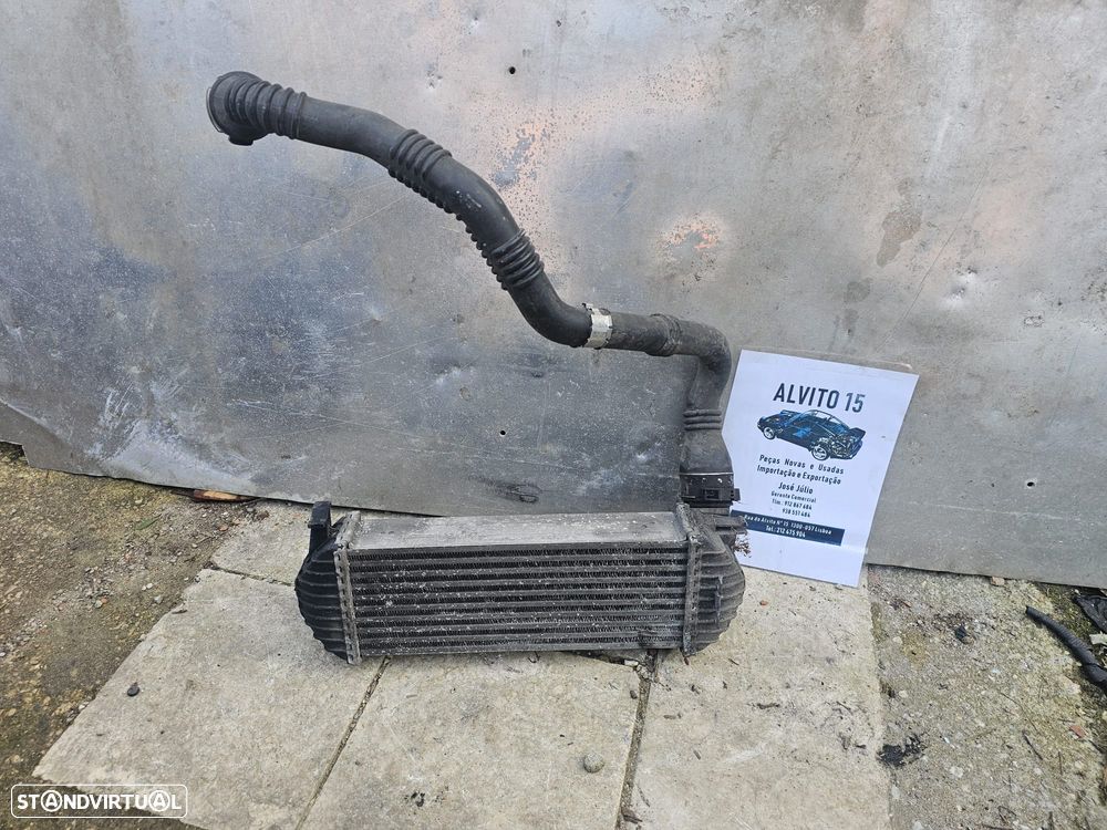 Radiador do intercooler Mercedes Citan 2017 - 1