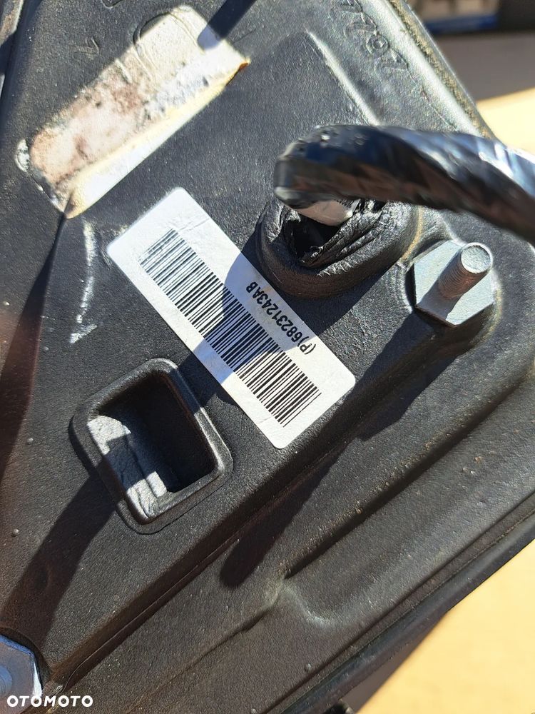 Lusterko lusterka lewe prawe Dodge RAM IV 1500 2500 68231243AB 68231242AB 10+8 10+9 PIN 18 19 Pin 2014 2015 2016 2017 - 11