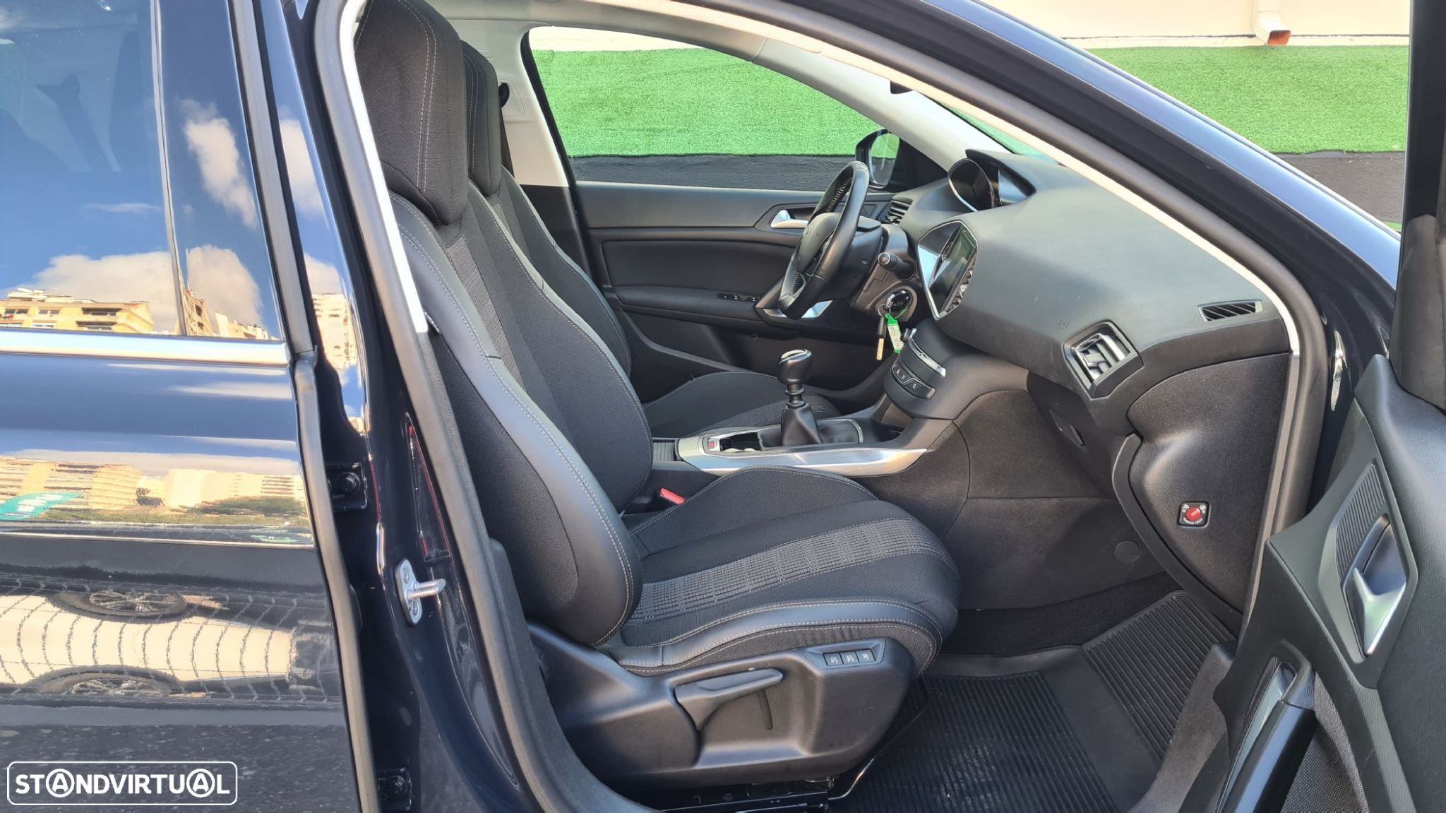 Peugeot 308 SW 1.5 BlueHDi Allure - 37