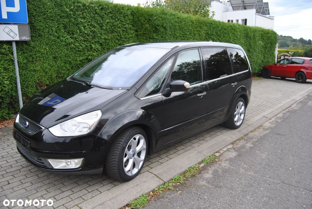 Ford Galaxy 2.0 TDCi DPF Ambiente - 2