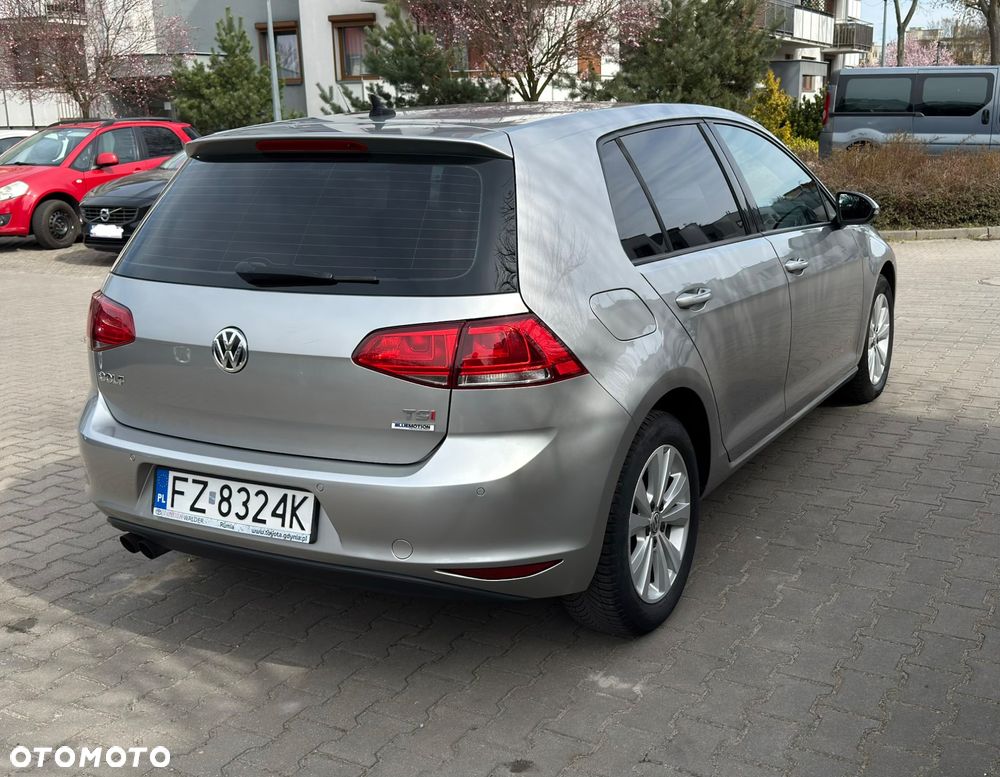 Volkswagen Golf 1.4 TSI BMT Comfortline - 22