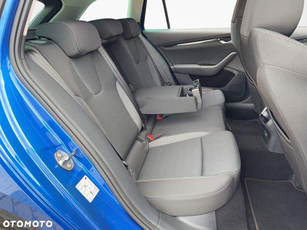 Skoda Octavia 1.5 TSI mHEV Selection DSG - 14