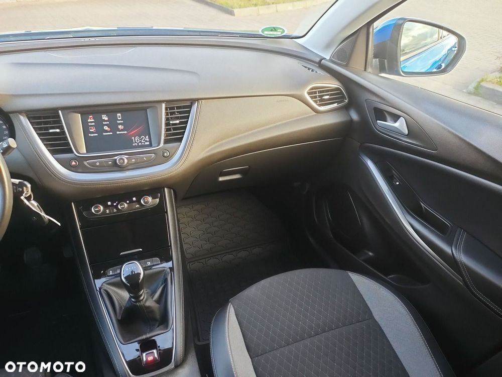 Opel Grandland X - 32