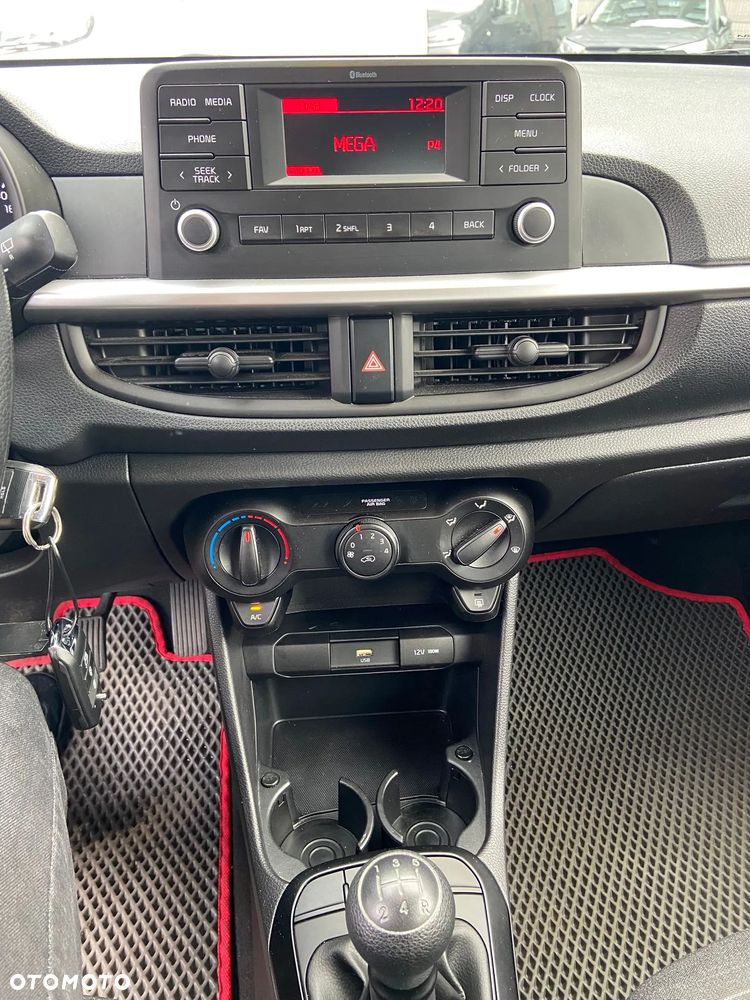 Kia Picanto 1.0 L - 8