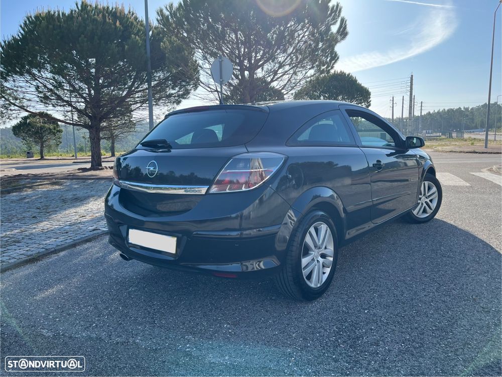Opel Astra GTC 1.7 CDTI ecoFLEX - 4
