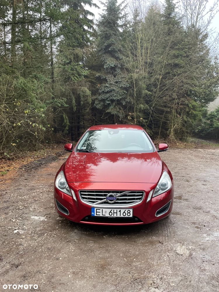 Volvo S60 D5 Momentum - 13