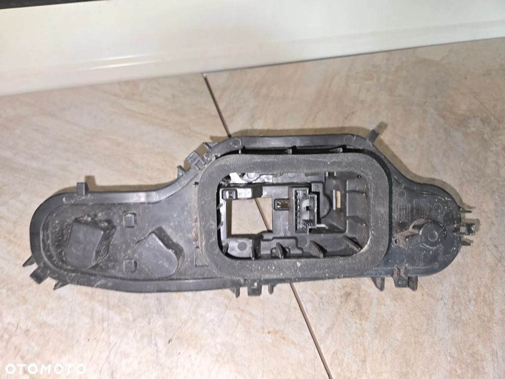 SEAT MII WKŁAD LAMPY LEWA PRAWA TYŁ - 2