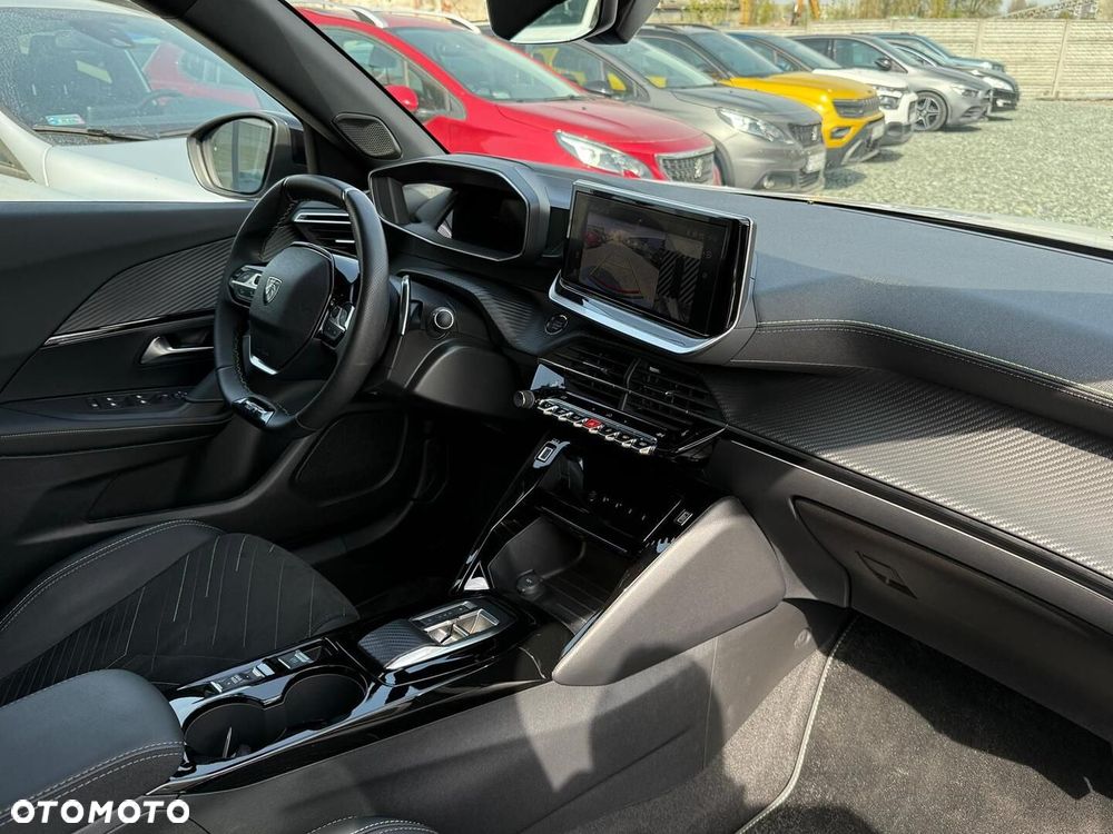 Peugeot 2008 PureTech 130 GT S&S EAT8 - 31