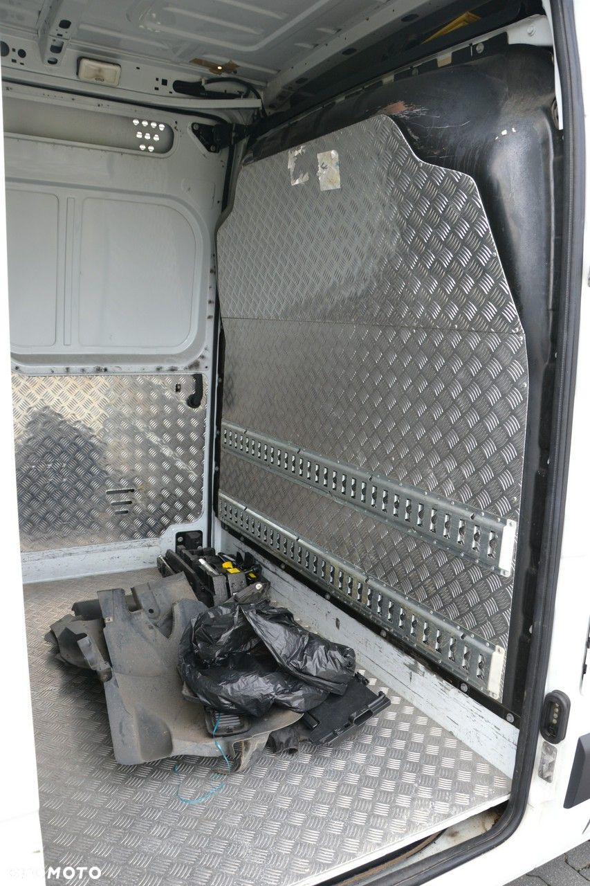 Renault Master - 17