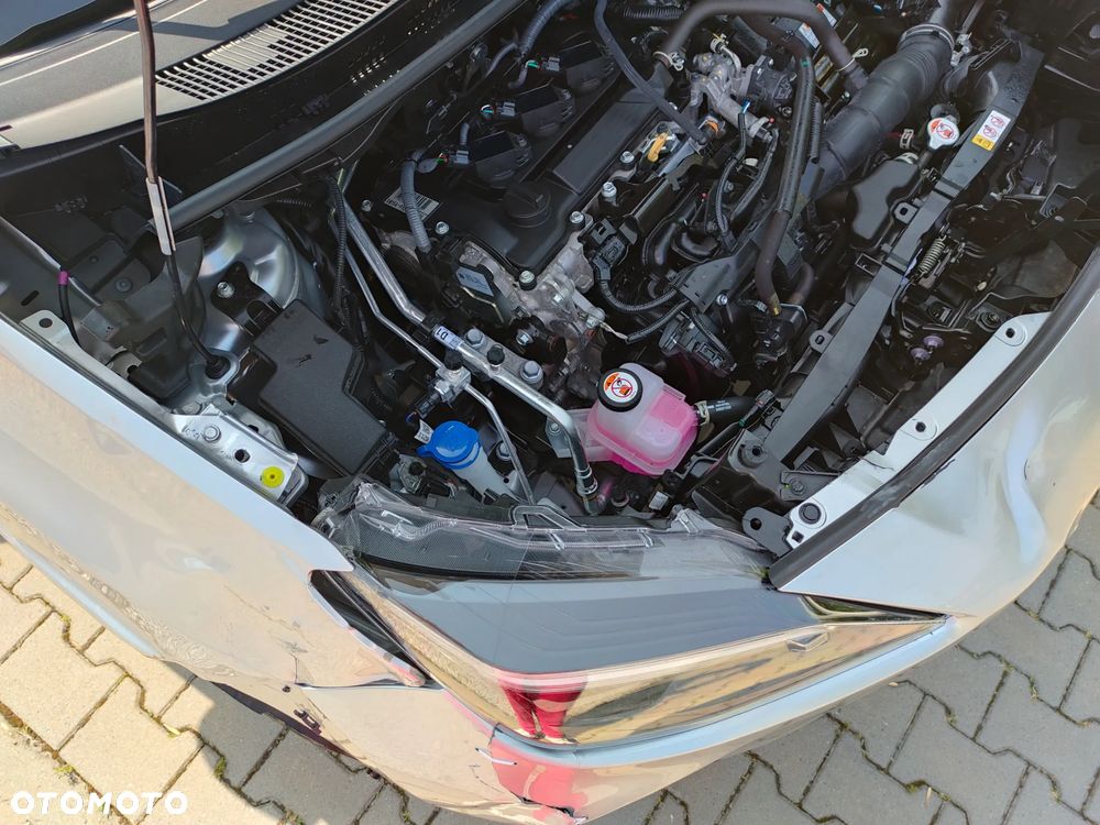 Toyota Yaris Cross Hybrid 1.5 Comfort 4x4 - 33