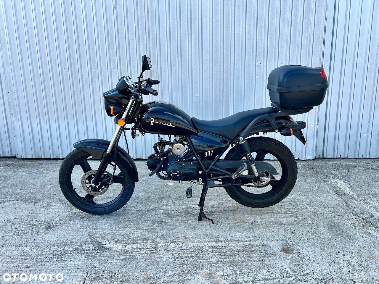 Junak 902 - 1