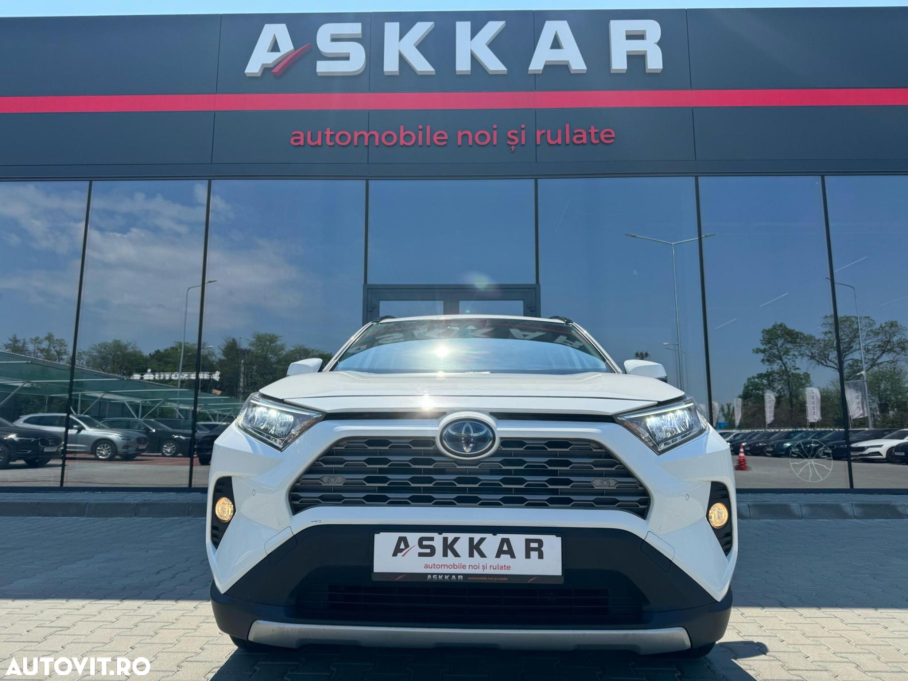 Toyota RAV4 2.5 Hybrid VVT-iE 4x2 Dynamic - 2