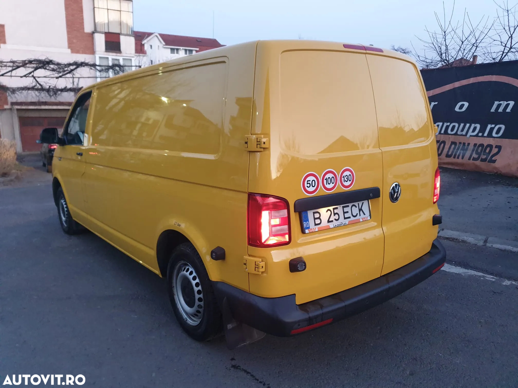 Volkswagen Transporter Kombi T6 2.0 TDI 75 kW LR - 6