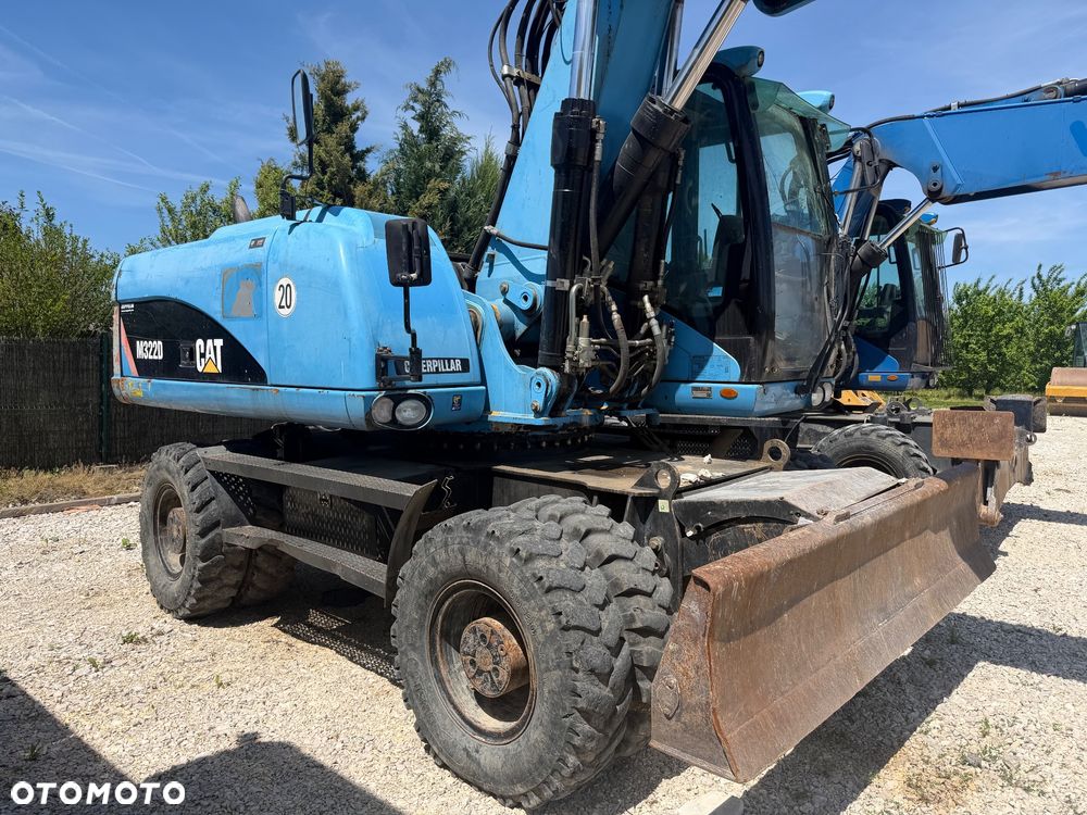 Caterpillar M322D - 6