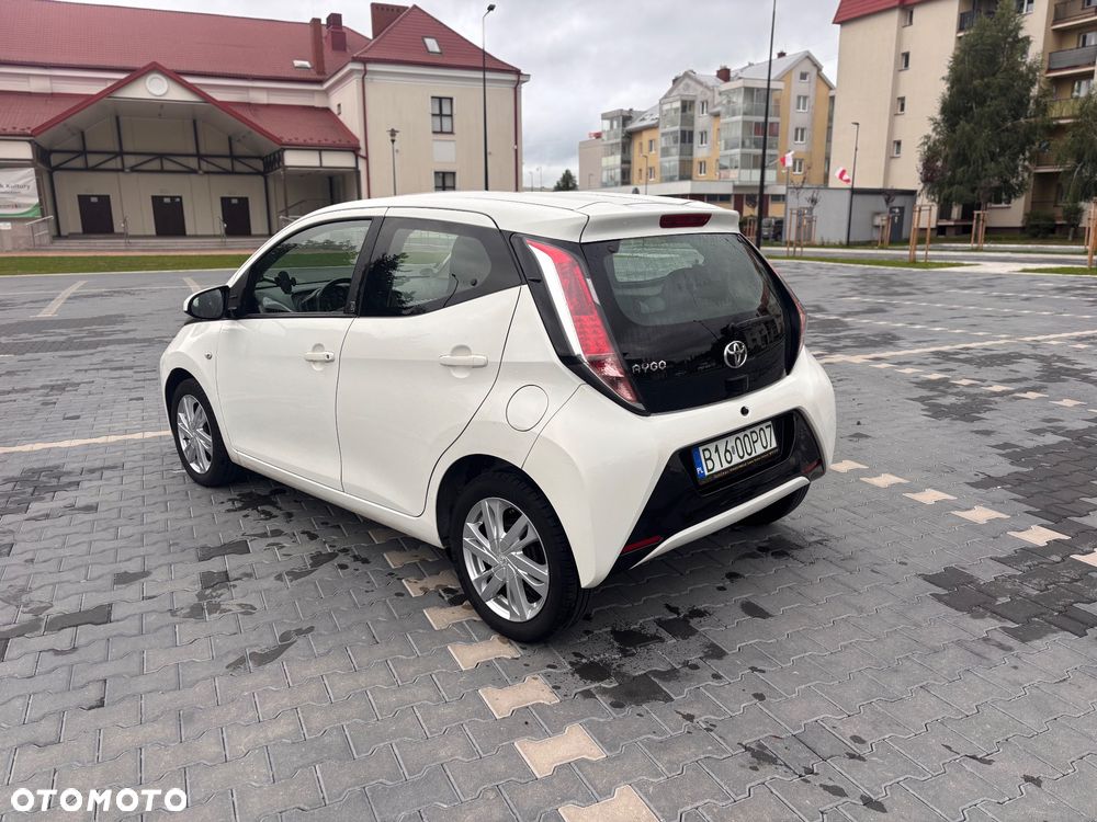 Toyota Aygo 1.0 VVT-i Sprint EU6 - 5