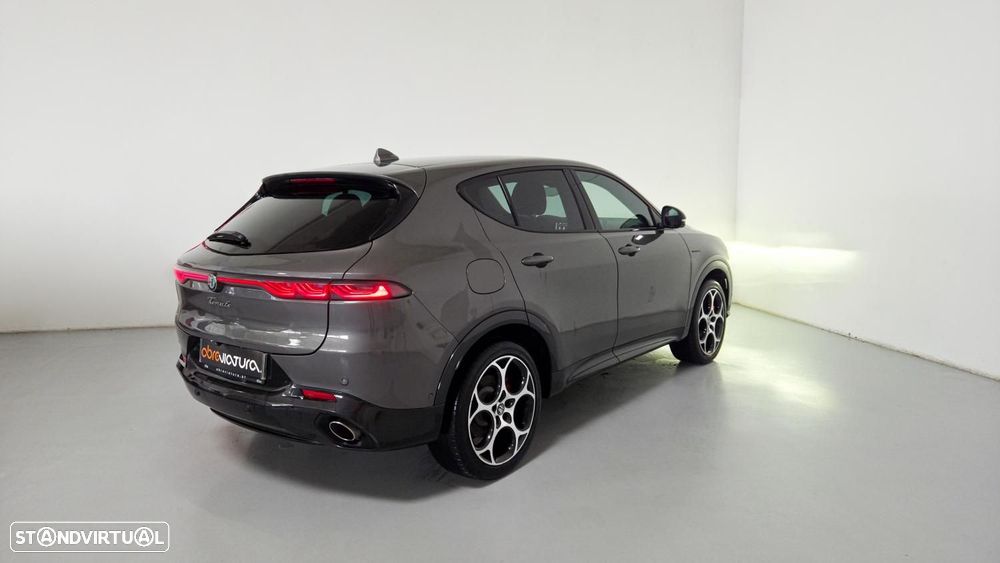 Alfa Romeo Tonale 1.3 Plug-In Hybrid Veloce e-AWD - 4
