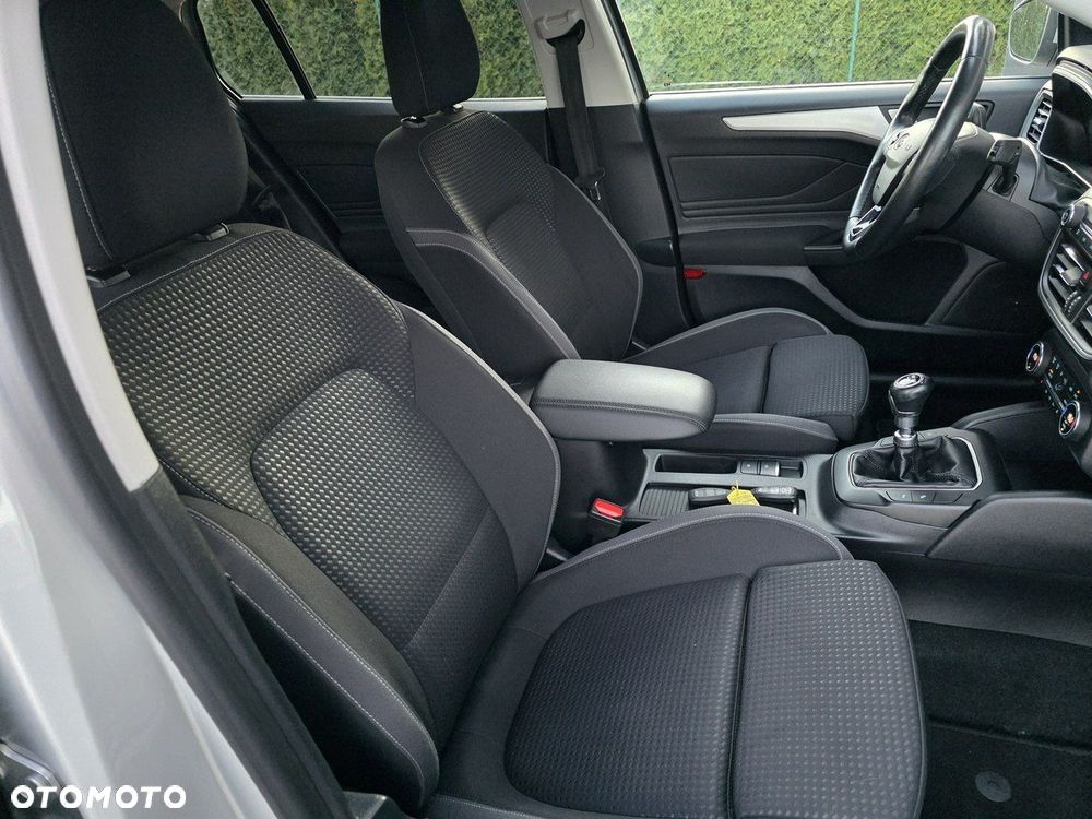 Ford Focus - 19