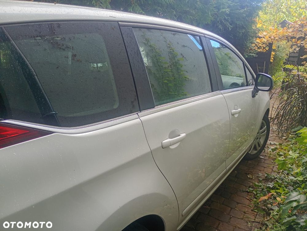 Peugeot 5008 - 6