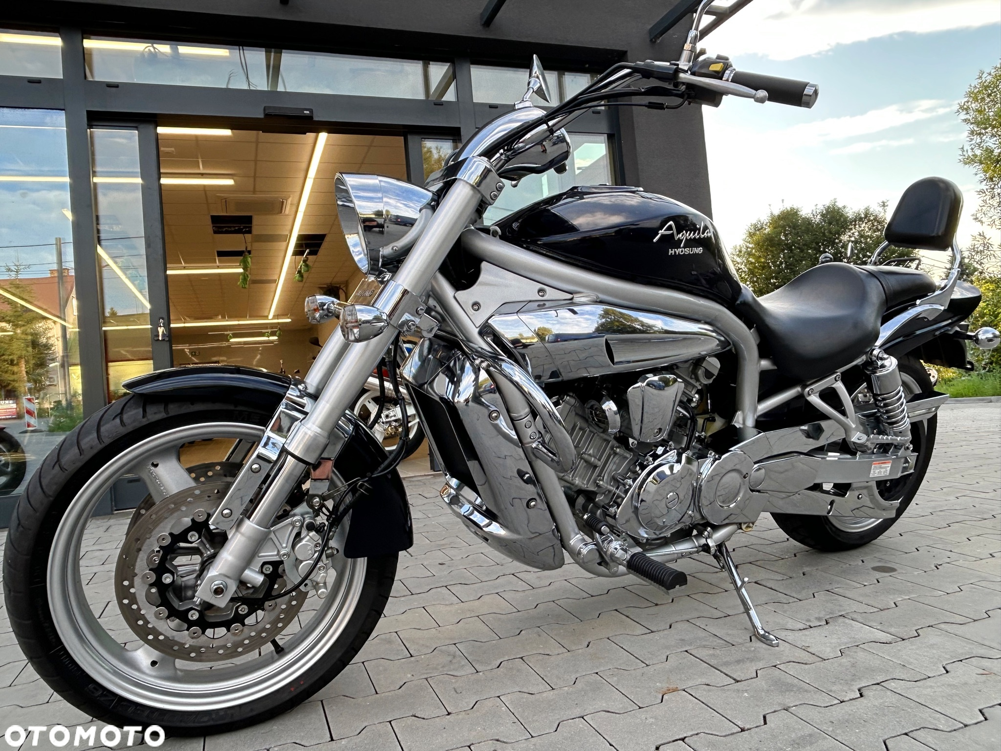 Hyosung GV - 7