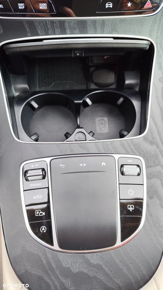 Mercedes-Benz Klasa E 400 d 4Matic 9G-TRONIC Avantgarde - 17