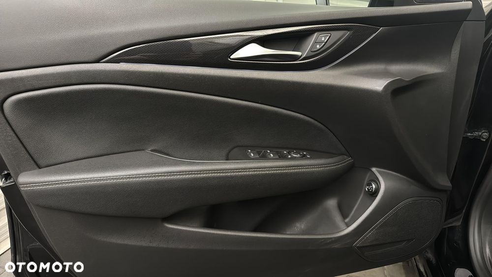 Opel Insignia 2.0 CDTI Business Elegance S&S - 11