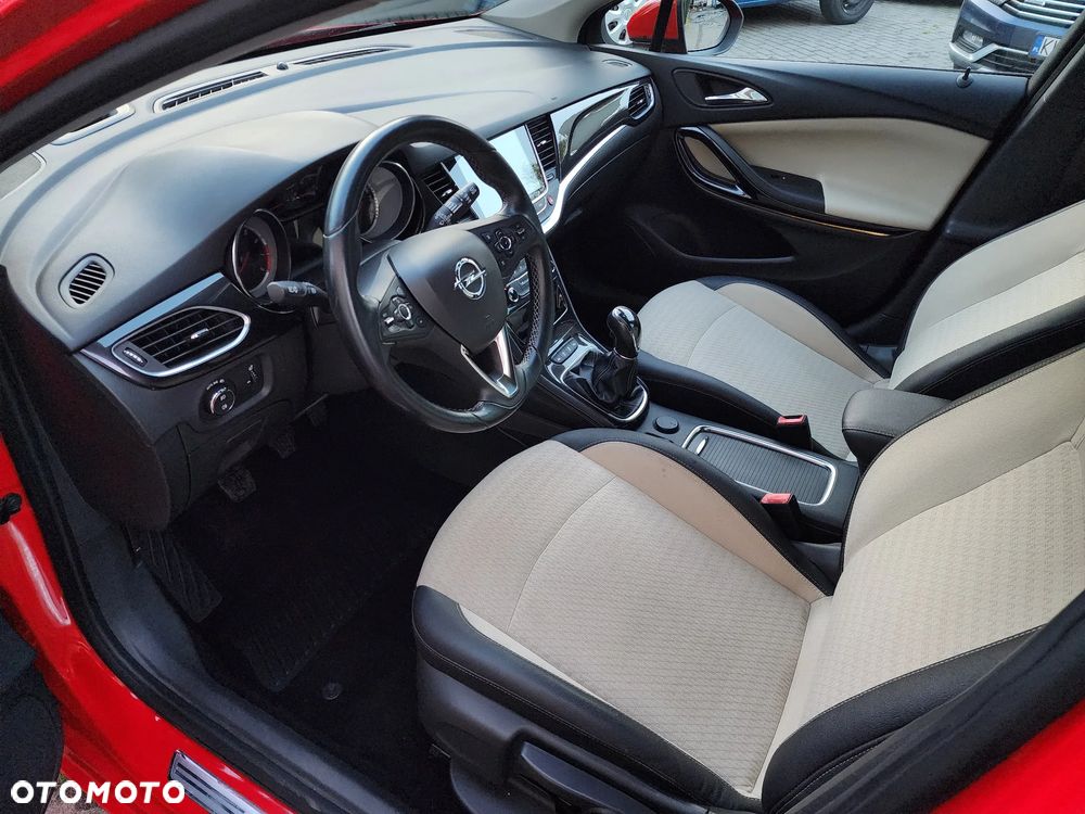 Opel Astra 1.4 Turbo Start/Stop Innovation - 28