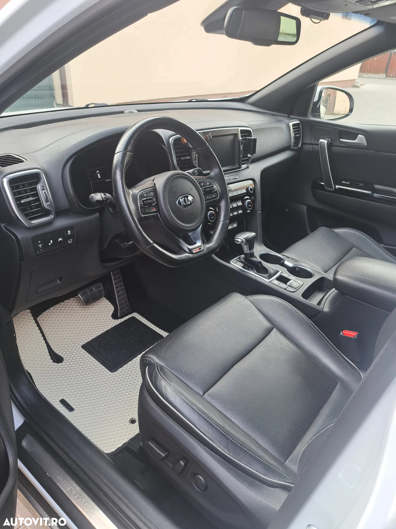 Kia Sportage 2,0 CRDI AWD Aut. GT Line - 13