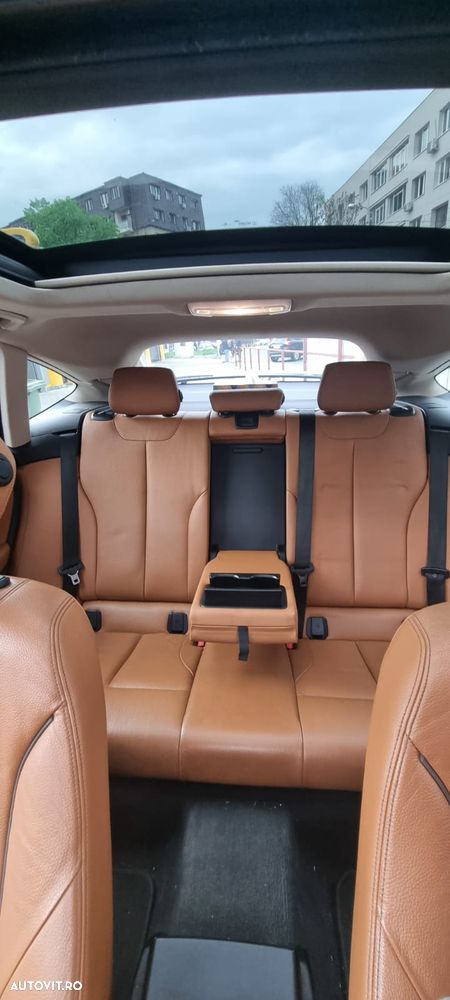 BMW Seria 3 320d xDrive AT - 14