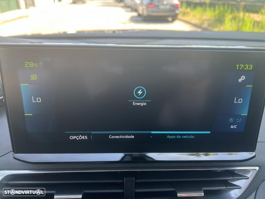 Peugeot 3008 225 e-EAT8 Roadtrip - 48