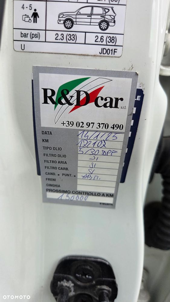 Nissan Qashqai 2.0 dCi 4 x 4 DPF tekna - 24