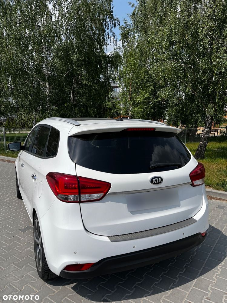Kia Carens 1.7 CRDi XL - 4