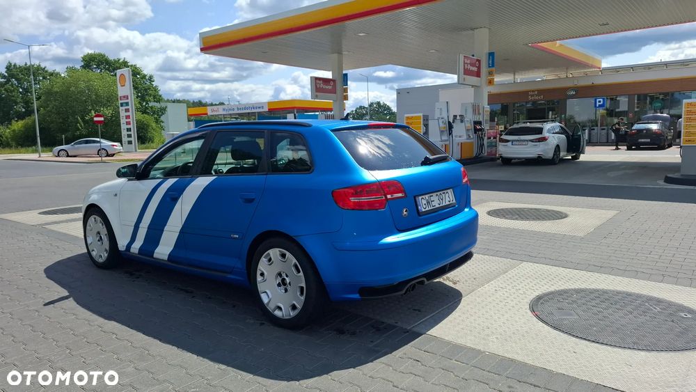 Audi A3 Sportback - 4
