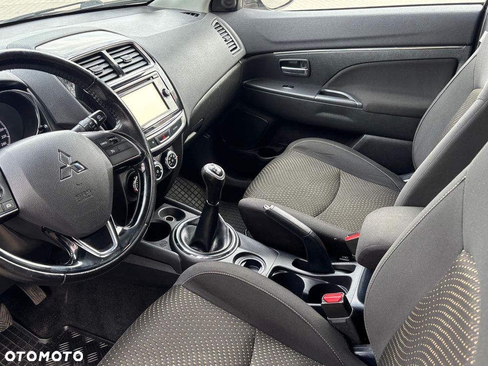 Mitsubishi ASX 1.6 Instyle - 23